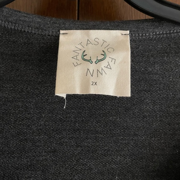 Faux button up shirt - Picture 4 of 4